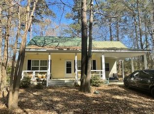 1758 Kenwood Rd, Manning, SC 29102