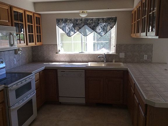 5th image of 5204 Cedarwood Dr