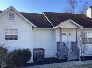 3218 Fee Fee Rd, Bridgeton, MO 63044