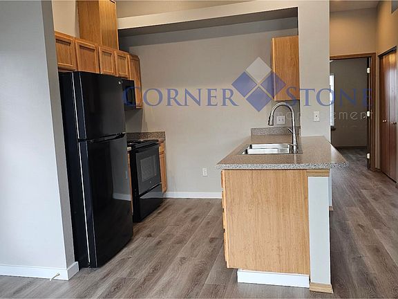 5th image of 1805 E Overland Rd #51
