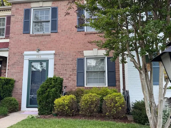 734 Azalea Dr #11, Rockville, MD 20850