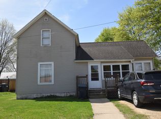 701 W Saint Joseph St, Lawrence, MI 49064