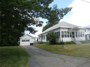 26 E Ter, Millinocket, ME 04462