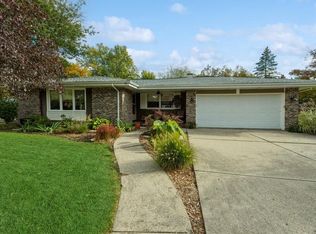 617 Madison St, Burlington, WI 53105