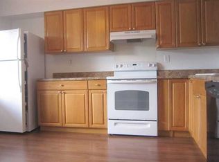 690 Biltmore Dr, Virginia Beach, VA 23454