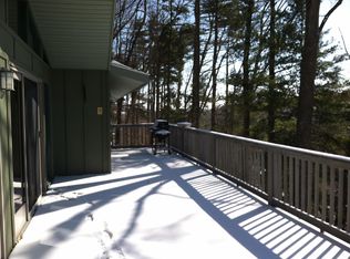 319 Pinetree Dr, Granville, OH 43023