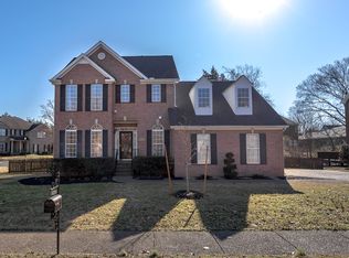6401 Holly Trace Ct, Nashville, TN 37221