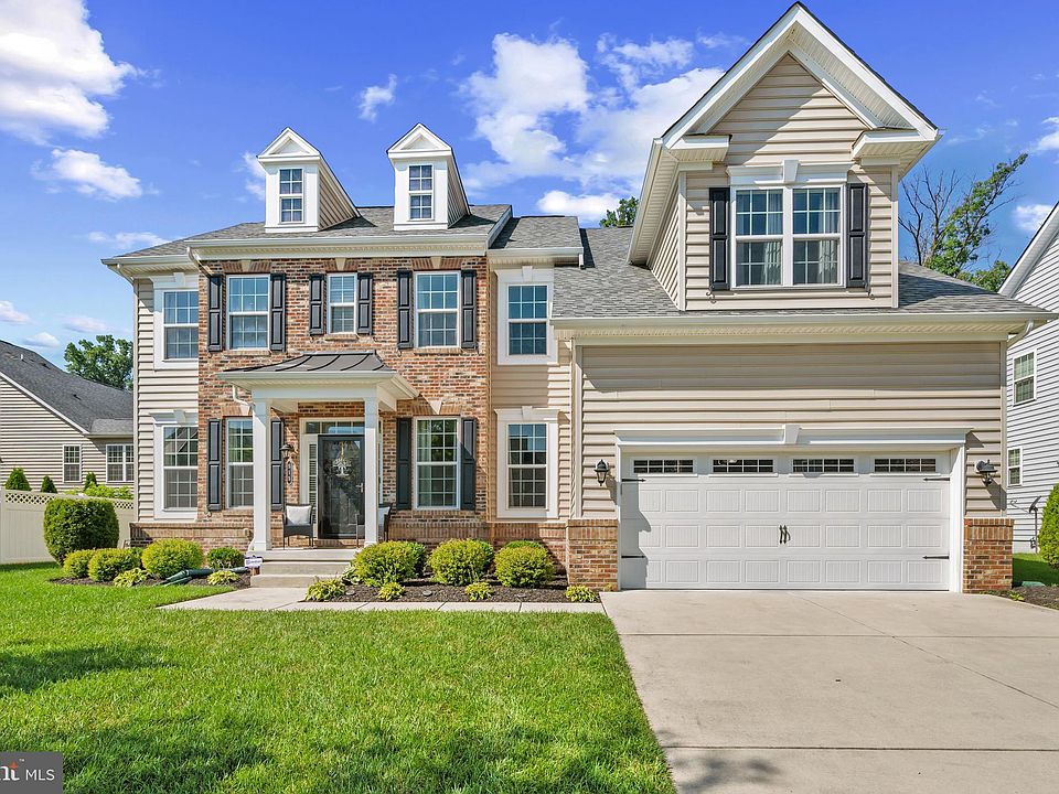 1st image of 515 Whinstone Dr