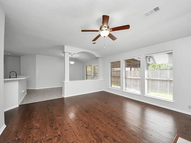 8322 Adler Lake Dr — Photo 22