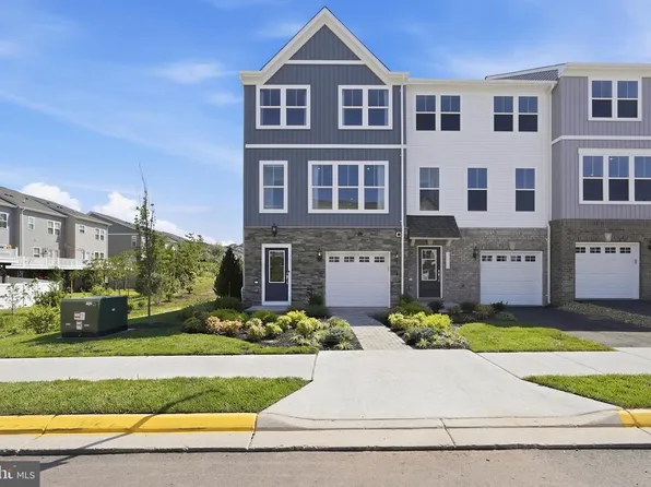 10790 Pennywell Garden Rd, Manassas, VA 20112