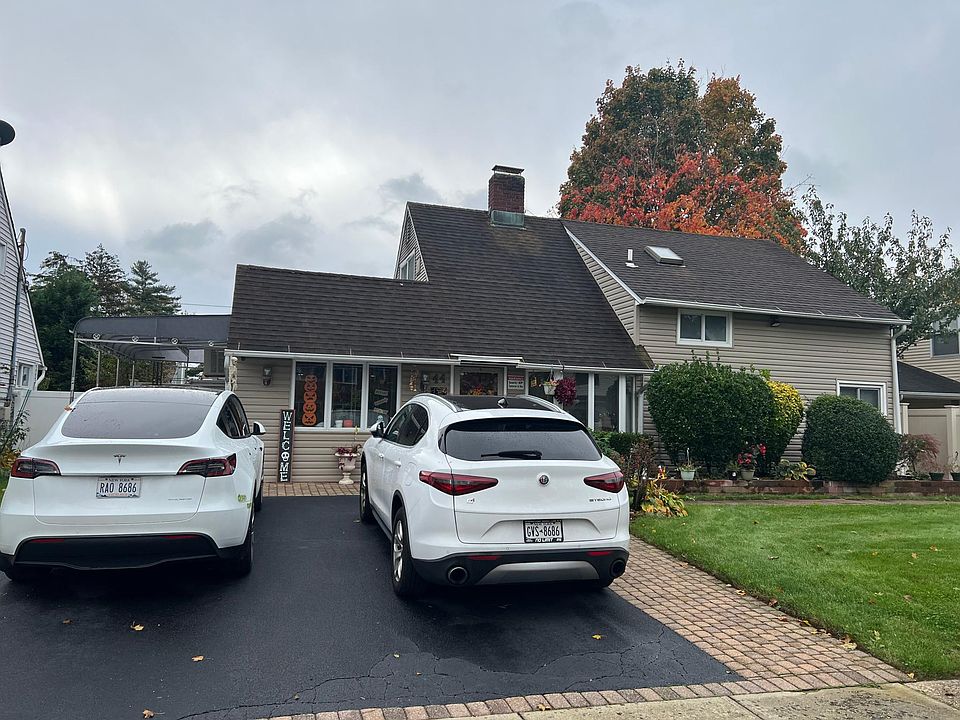 1st image of 44 Mead Ln