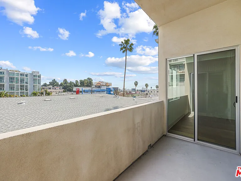 7133 Hawthorn Ave #Penthouse 6 — Photo 28