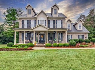 810 Cedar Hill Ln, Clover, SC 29710