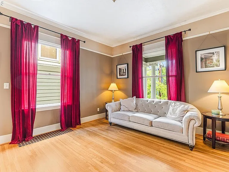 3425 S Corbett Ave — Photo 10
