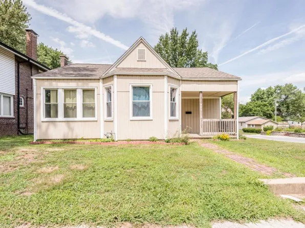 415 Wabash Ave, Belleville, IL 62220
