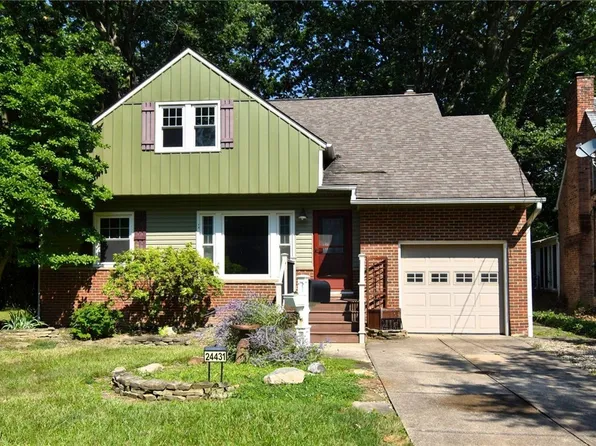 24431 Oakhill Dr, Euclid, OH 44117