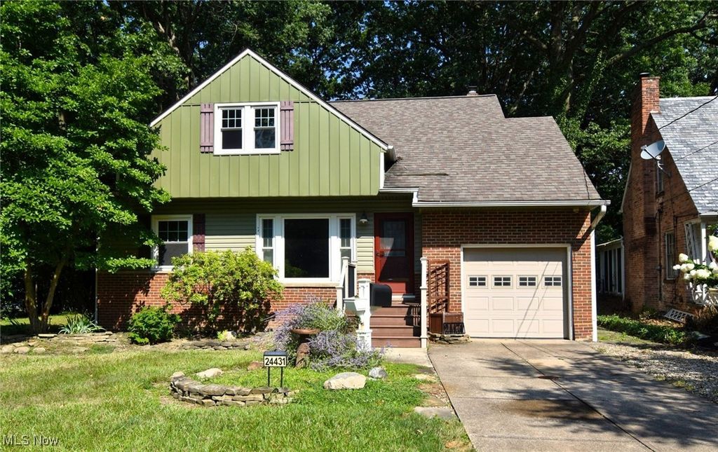 Real estate listing image