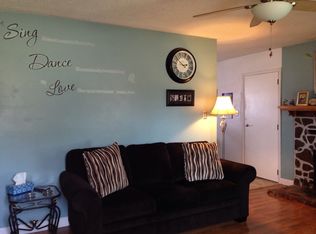 12182 Cedar Grove Rd, Marion, IL 62959