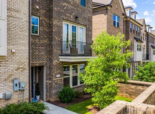 1316 E Woodlawn Rd, Charlotte, NC 28209