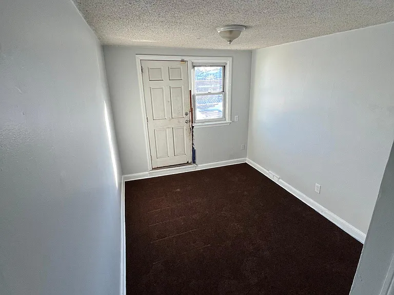 Left side secondary bedroom.