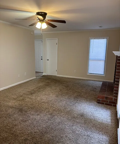 1214 Ash Cir — Photo 11