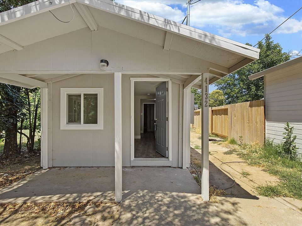 2nd image of 4132 43rd St