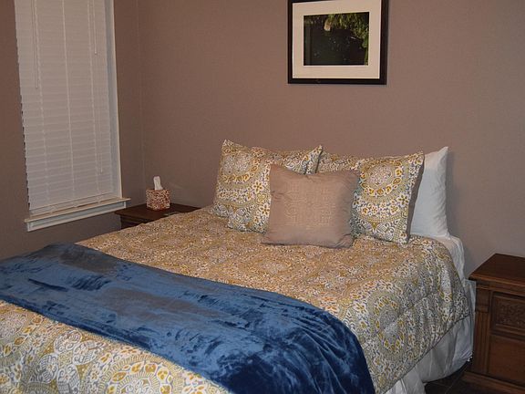 5th image of 2920 Candace Cir