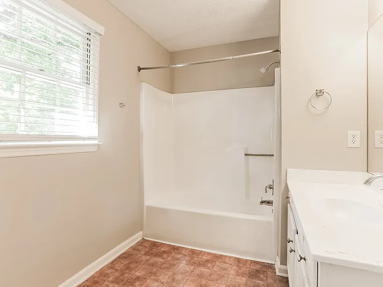 2280 Whitebluff Way — Photo 12