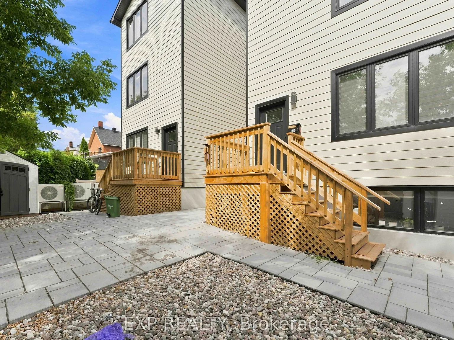3 bed, $3,290 — Photo 2
