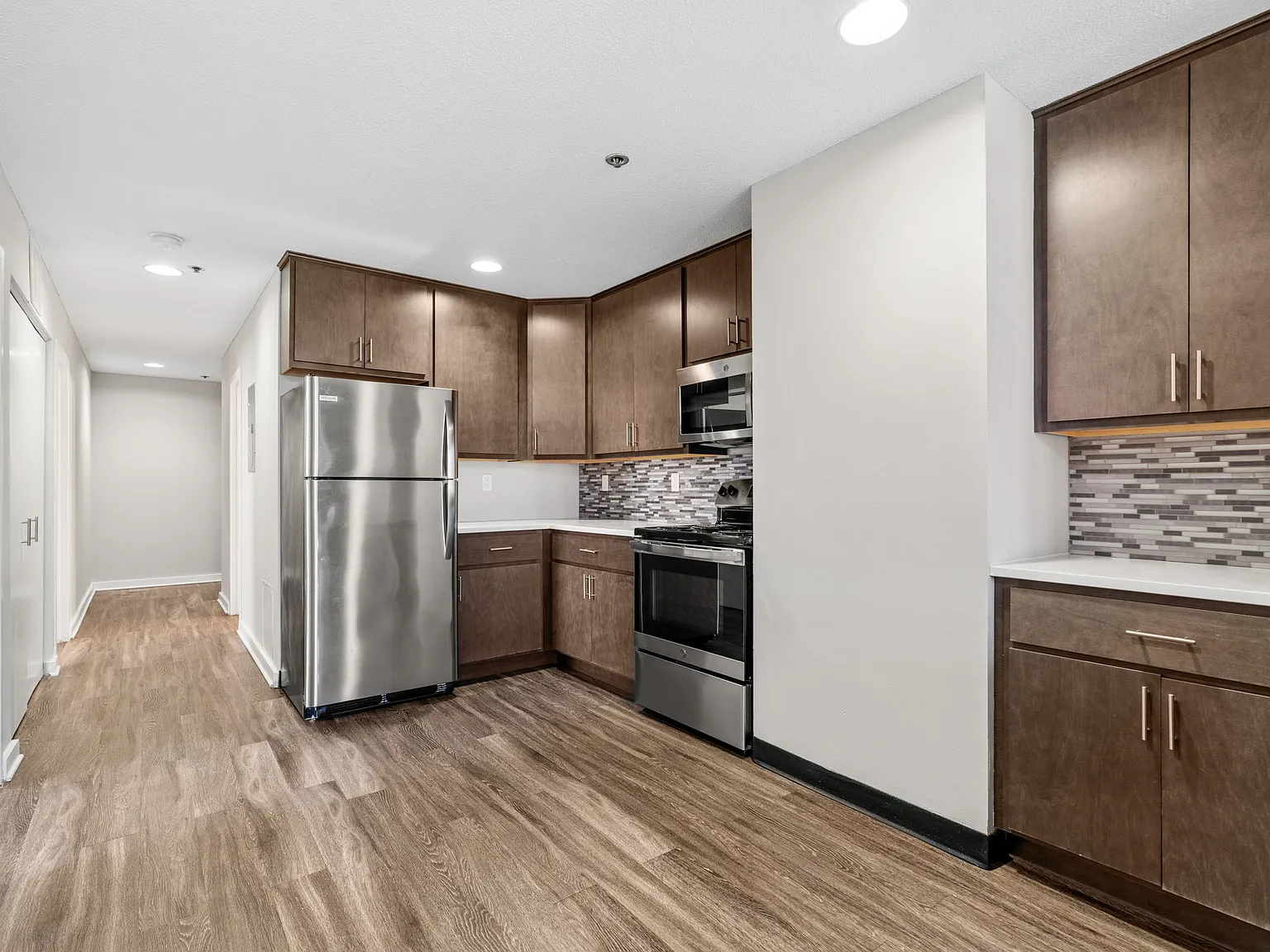 The Cosmopolitan — Photo 3