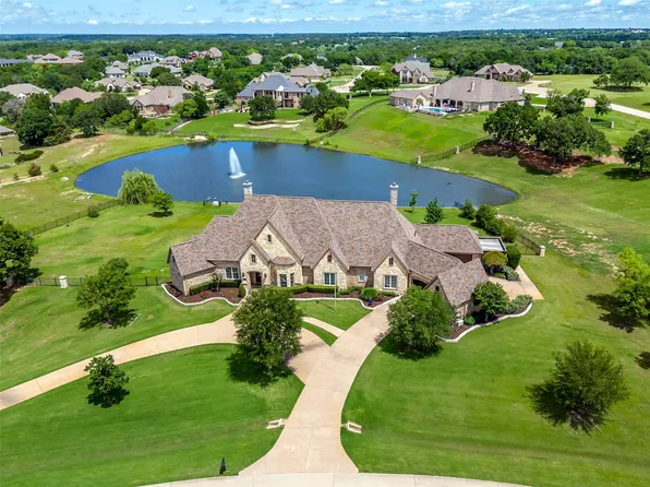 2170 Forest Hill Dr, Crossroads, TX 76227