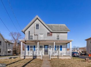 107 Front St, Elmer, NJ 08318