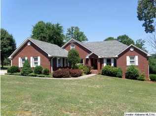 256 Overlook Dr, Cleveland, AL 35049
