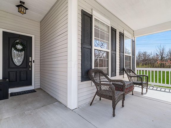2nd image of 6475 Ellis Nook Dr