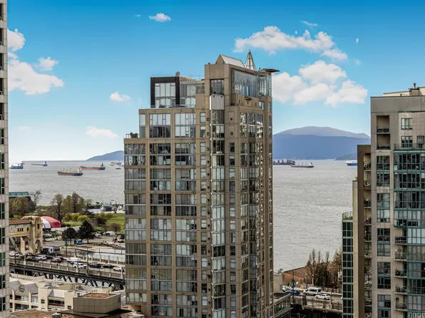 1480 Howe St #2306, Vancouver, BC V6Z 0G5