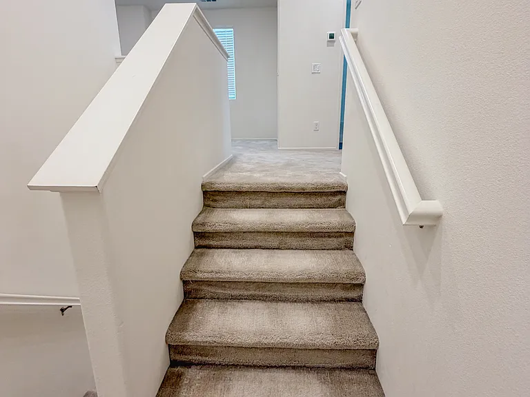 30422 Town Square Dr — Photo 14