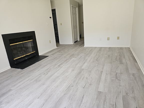 2nd image of 45 Tanglewood Ct #1
