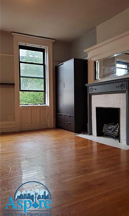 1st image of 403 W 147th St #2F