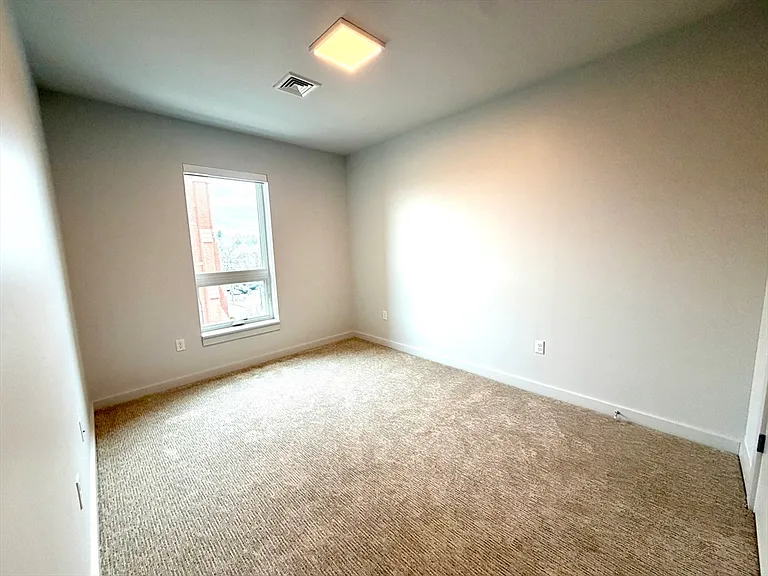 45 W Central St #313 — Photo 10