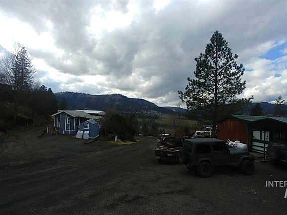 5th image of 199 Chief Looking Glass Ln