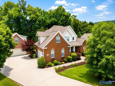 6603 Hampton Bend Cir SE, Owens Cross Roads, AL, 35763