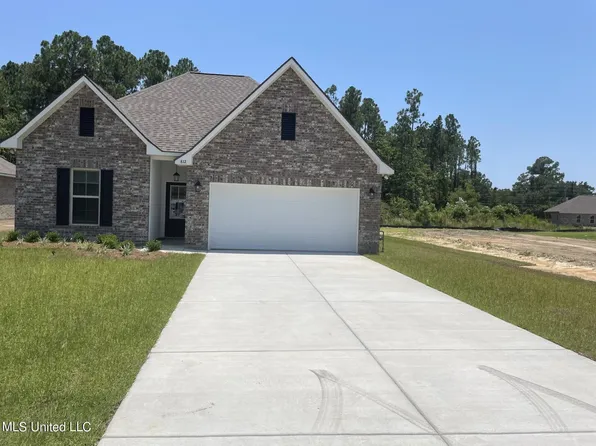 812 Leeward Dr, Biloxi, MS 39532