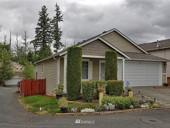2nd image of 2531 156th Place SW #44
