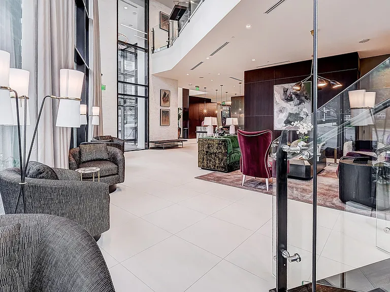 Grand Entrance to Lobby and Leasing Offices with Seating