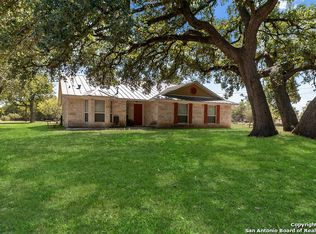 507 Kreutzberg Rd, Boerne, TX 78006