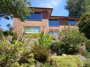 5616 37th Ave SW, Seattle, WA 98126