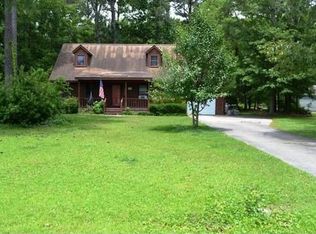 715 N 40th Rd, Morehead City, NC 28557