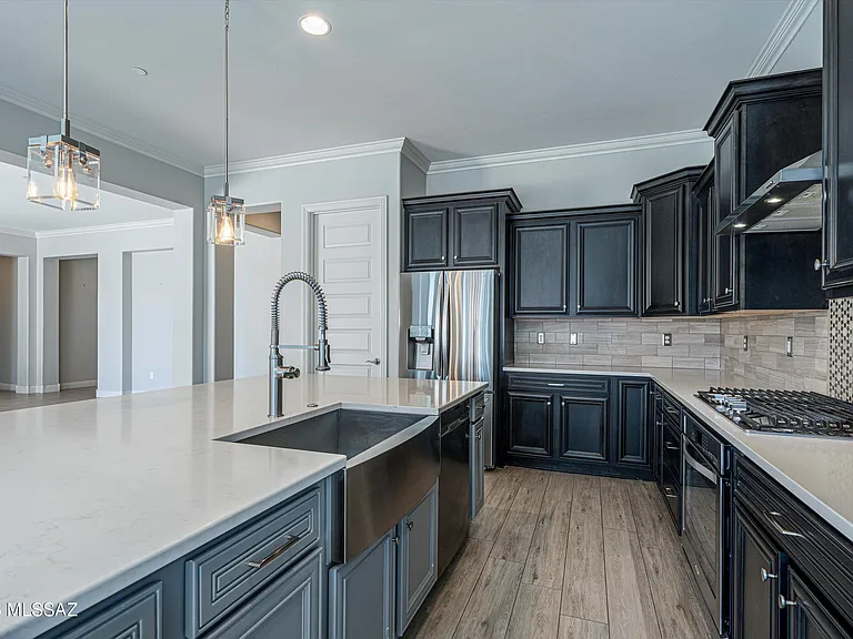 2447 N Wychwood Ct — Photo 16