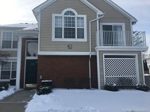 2nd image of 4368 E Berkshire