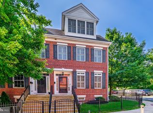 98 Spruce Aly, West Chester, PA 19382